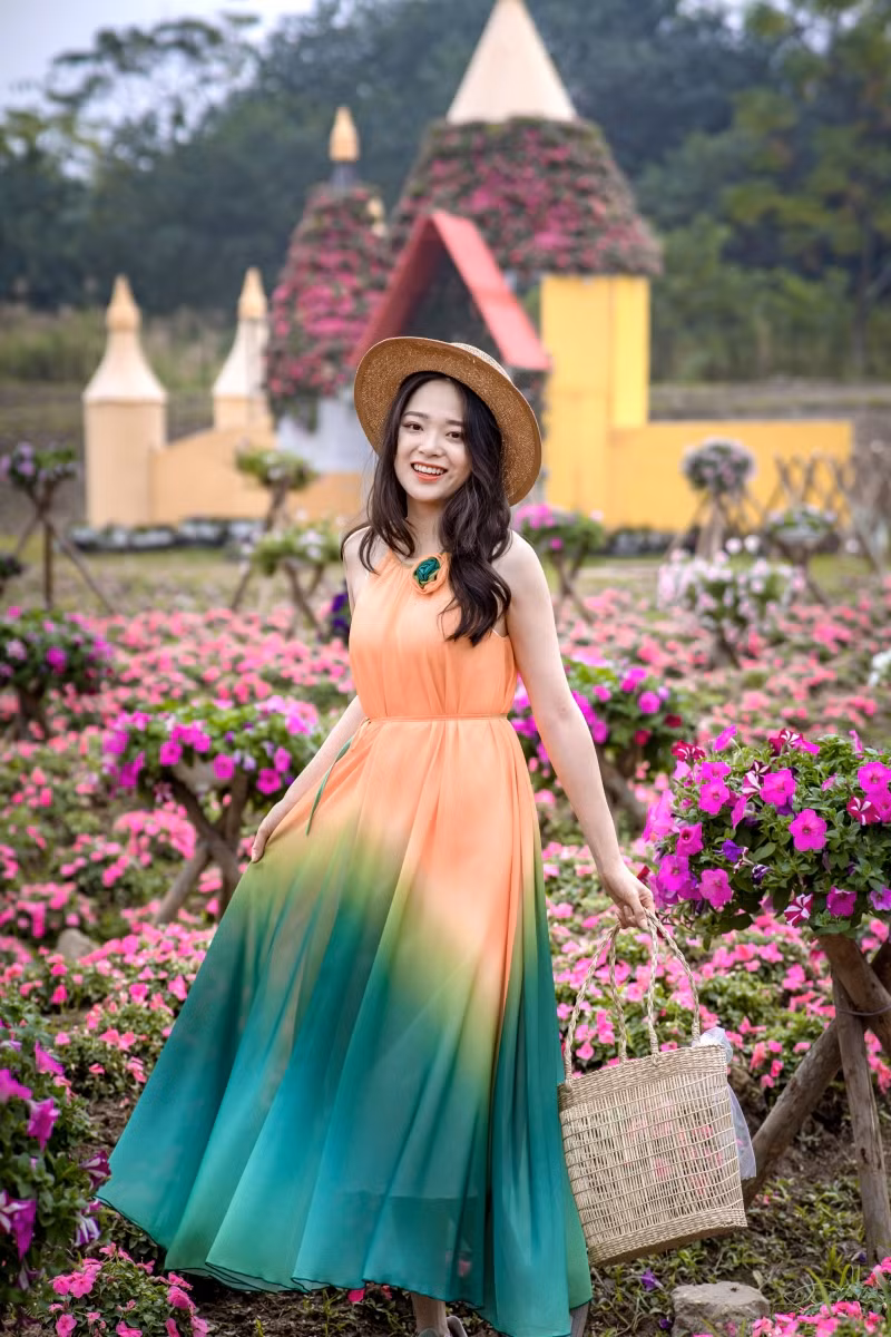 Điểm check-in tràn ngập màu tím hồng hút giới trẻ ảnh 12