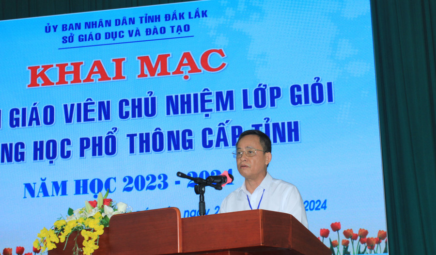 Phó Giám đốc Sở GD&ĐT Đỗ Tường Hiệp phát biểu khai mạc Hội thi. (Ảnh: TT) Phó Giám đốc Sở GD&ĐT Đỗ Tường Hiệp phát biểu khai mạc Hội thi. (Ảnh: TT)