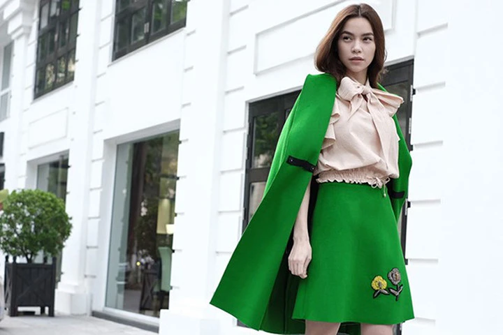 Ngắm trang phục mùa đông đẹp mê hồn của Hồ Ngọc Hà