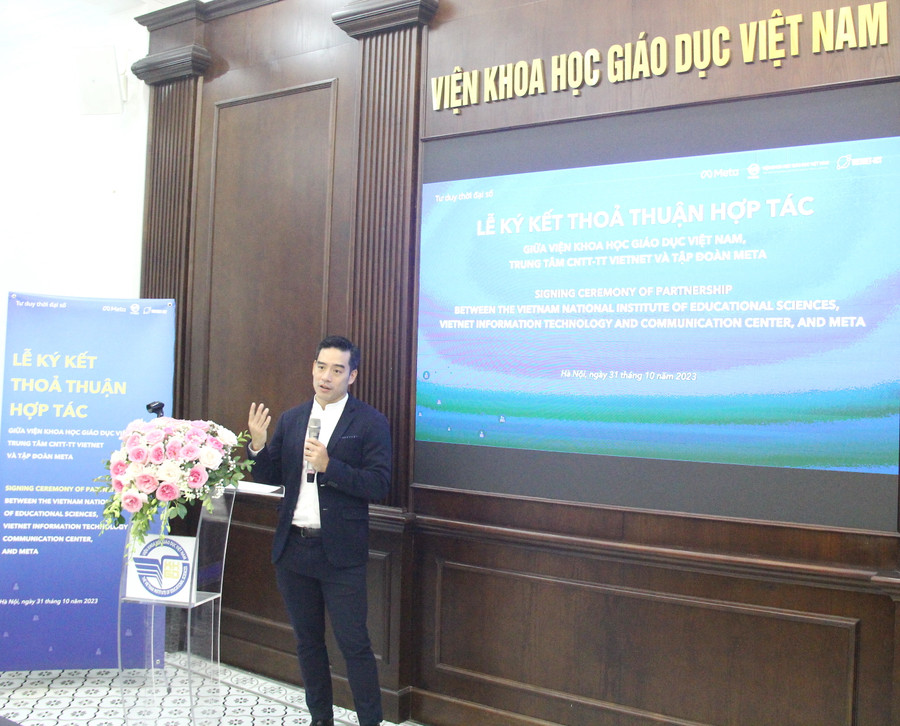 Ông Ruici Tio chia sẻ tại buổi lễ. Ông Ruici Tio chia sẻ tại buổi lễ.