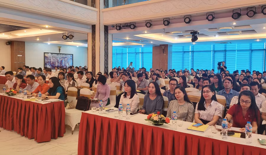 Hội nghị đánh giá thực trạng và giải pháp thực hiện Chương trình GDPT 2018 cấp tiểu học.