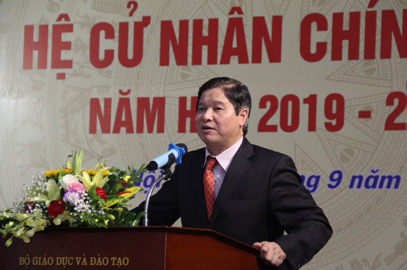 GS Phạm Quang Trung - Giám đốc Học viện Quản lý Giáo dục. GS Phạm Quang Trung - Giám đốc Học viện Quản lý Giáo dục.