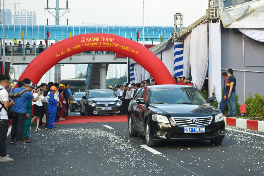 Chính thức thông xe hầm chui.