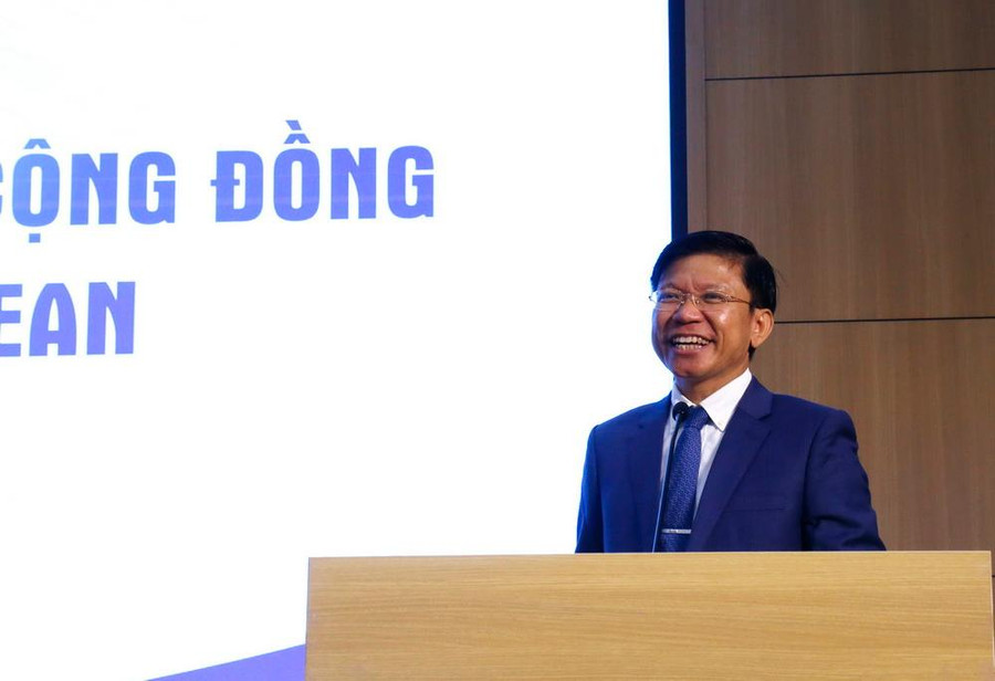 GS.TS Hoàng Anh Tuấn - Hiệu trưởng Trường ĐH Khoa học Xã hội và Nhân văn (ĐH Quốc gia Hà Nội)