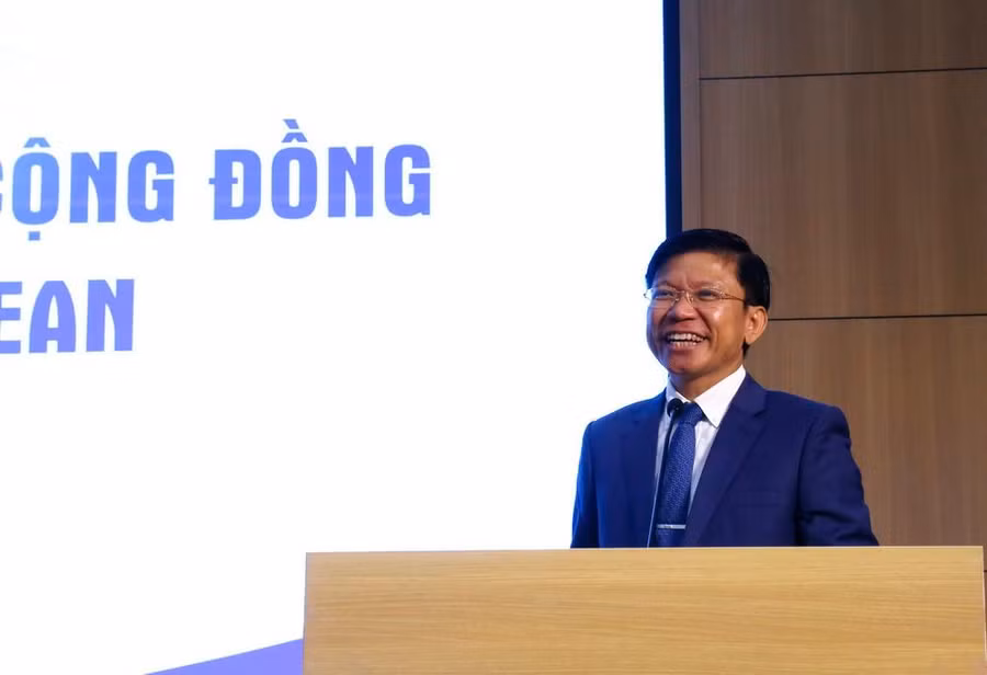 GS.TS Hoàng Anh Tuấn - Hiệu trưởng Trường ĐH Khoa học Xã hội và Nhân văn (ĐH Quốc gia Hà Nội)