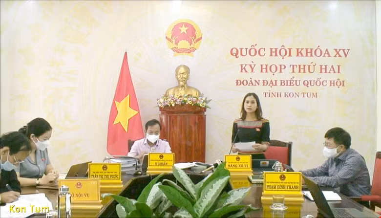 Đại biểu Nàng Xô Vi - Đoàn đại biểu Quốc hội tỉnh Kon Tum