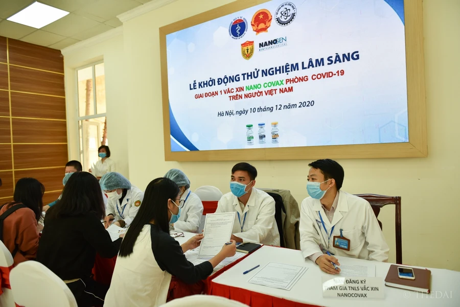 Những tình nguyện viên đăng ký tham gia dự án thử nghiệm lâm sáng vaccin phòng Covid-19.