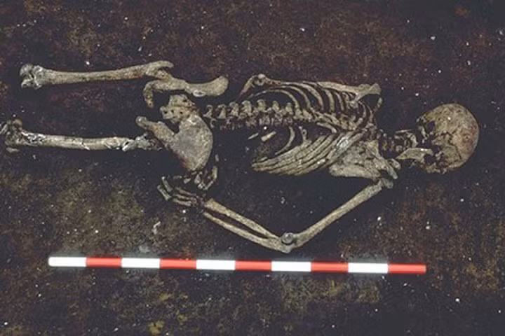 Bí ẩn bộ xương người đàn ông bị mất lưỡi hơn nghìn tuổi ở Anh