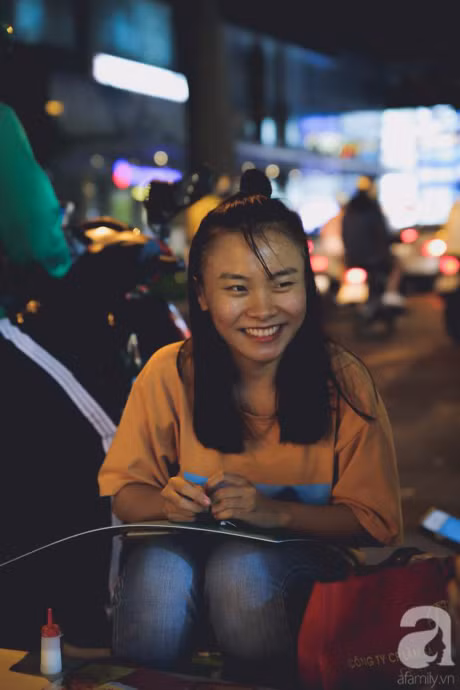 Que me oi! Tet nay con van chua the ve giua cuoc muu sinh... - Anh 25