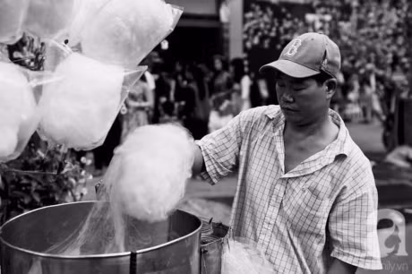 Que me oi! Tet nay con van chua the ve giua cuoc muu sinh... - Anh 1