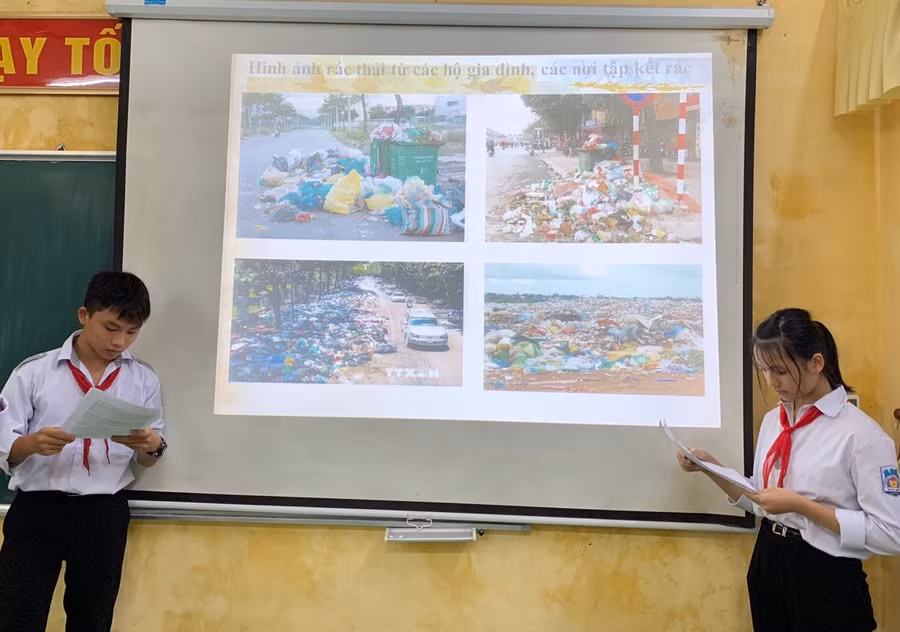 Học sinh Trường THCS Hải Sơn đã quen với các giờ học ứng dụng công nghệ (ảnh chụp thời điểm chưa giãn cách)