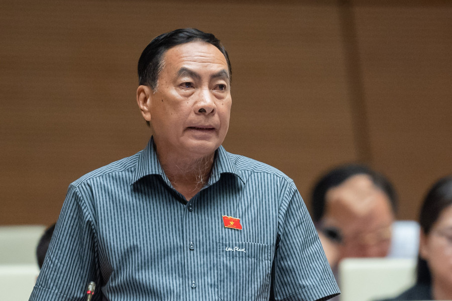 Đại biểu Phạm Văn Hòa - Đoàn ĐBQH tỉnh Đồng Tháp. Đại biểu Phạm Văn Hòa - Đoàn ĐBQH tỉnh Đồng Tháp.