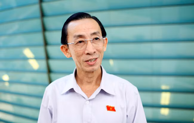 Đại biểu Trần Hoàng Ngân 