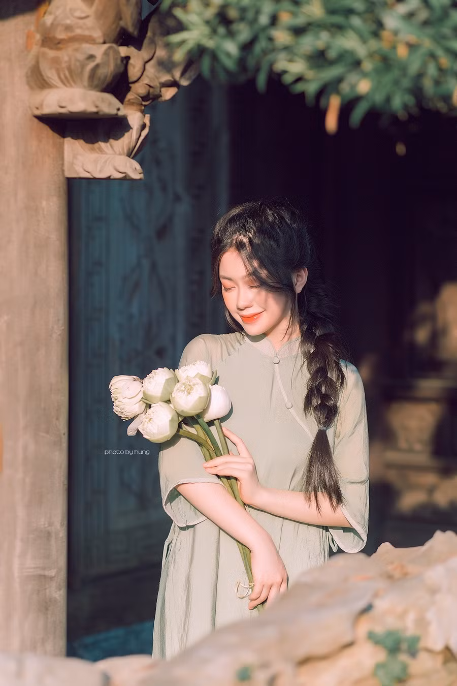 Mặc dù nghề mẫu ảnh đem lại thu nhập hấp dẫn nhưng cô nàng lại muốn theo đuổi công việc đúng chuyên ngành Kinh tế đang theo học. Trước mắt, Anh Thư muốn tập trung hoàn thành việc học trên trường để đạt mục tiêu tốt nghiệp bằng Giỏi. Tuy nhiên, cô vẫn luôn đón nhận mọi cơ hội mới và cố gắng hoàn thành tốt nhất mọi việc.