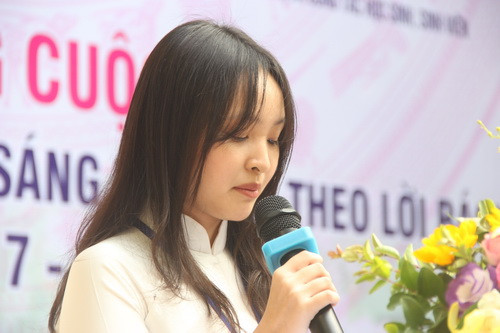 Em Vũ Ngọc Huyền Nhi - Trường THPT Việt Đức phát biểu cảm xúc về Cuộc thi Em Vũ Ngọc Huyền Nhi - Trường THPT Việt Đức phát biểu cảm xúc về Cuộc thi