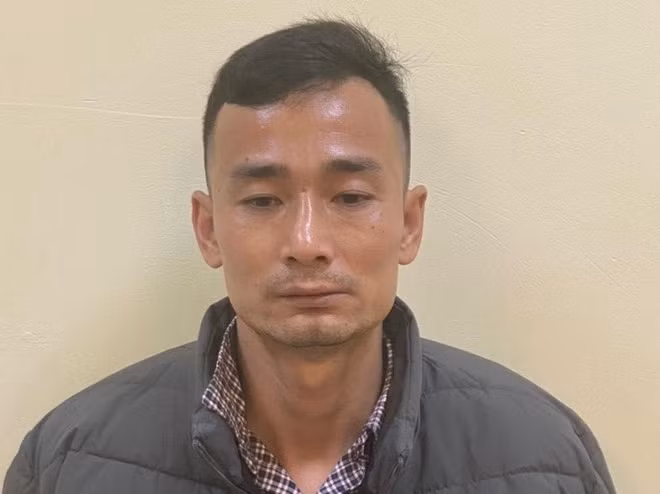 Phạm Văn Đức tại cơ quan công an.