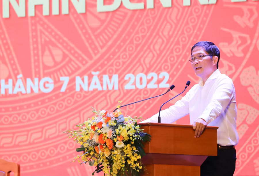 Đồng chí Trần Tuấn Anh phát biểu chỉ đạo tại Hội thảo