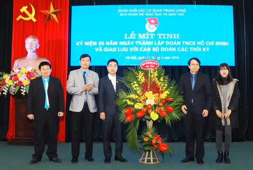 Đoàn thanh niên Bộ GD&ĐT kỷ niệm Ngày thành lập Đoàn TNCS Hồ Chí Minh