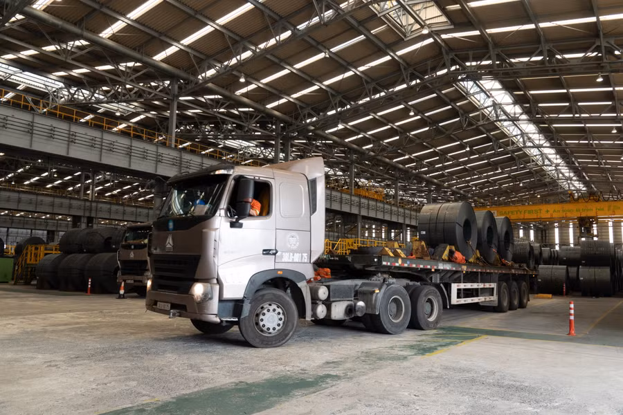 Chỉ tính riêng trong 2 tháng đầu năm 2022, Formosa Hà Tĩnh đã tiêu thụ được 933 nghìn tấn thép các loại. Trong đó, thép cuộn cán nóng đạt 679 nghìn tấn và thép cuộn cán dây đạt 144 nghìn tấn.