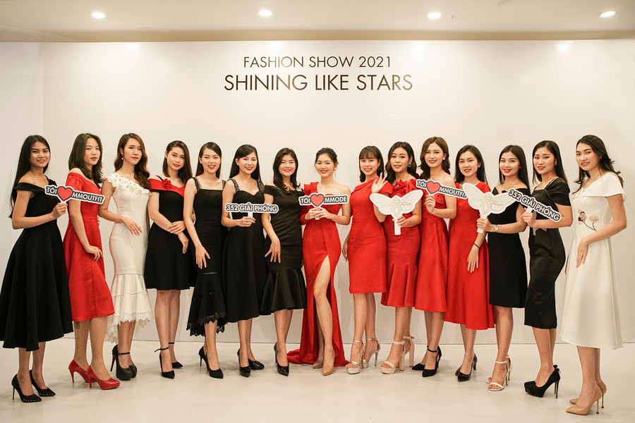 Hình ảnh các thiết kế của MMode tại fashion show: Shining like Stars Hình ảnh các thiết kế của MMode tại fashion show: Shining like Stars
