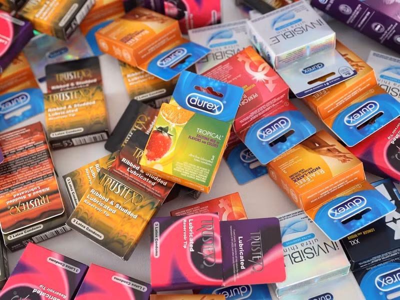 Hiện có rất nhiều loại bao cao su có bán trên thị trường