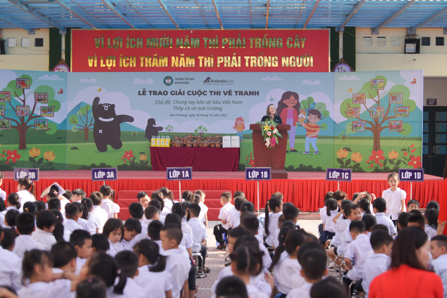 Cuộc thi năm nay đã thu hút hơn 800 bài dự thi về cả 2 chủ để.