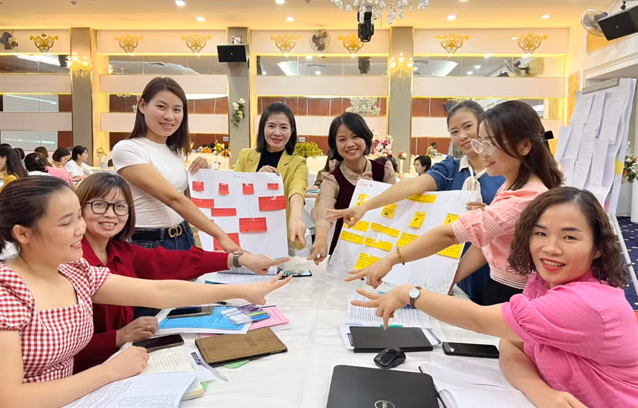 Giáo viên, cán bộ quản lý cốt cán mầm non trong một khóa tập huấn do Cục Nhà giáo và Cán bộ quản lý giáo dục tổ chức.