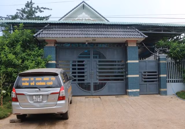 Nơi ở của đối tượng Đinh Văn Anh. Ảnh: Công an Bình Phước.