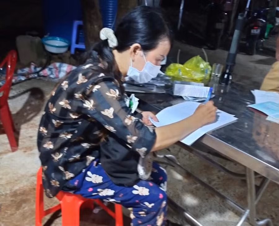 Công dân Nguyễn Thị L. có hành vi trốn chốt kiểm soát dịch bệnh Covid-19. Ảnh: Công an Quảng Ninh.