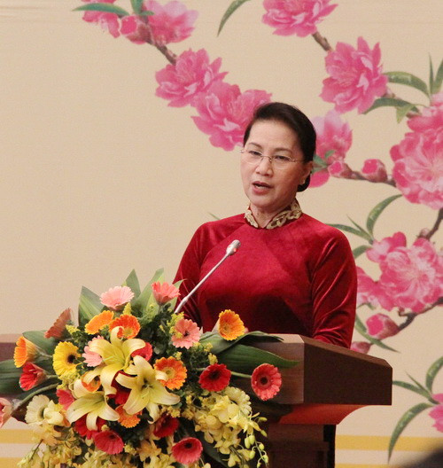 Chủ tịch Quốc hội Nguyễn Thị Kim Ngân: Báo chí góp phần xây dựng mối quan hệ mật thiết giữa Quốc hội với cử tri Chủ tịch Quốc hội Nguyễn Thị Kim Ngân: Báo chí góp phần xây dựng mối quan hệ mật thiết giữa Quốc hội với cử tri