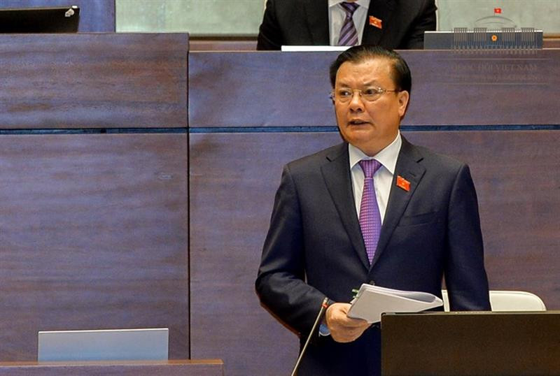 Bộ trưởng Bộ Tài chính Đinh Tiến Dũng trả lời chất vấn đại biểu Quốc hội Bộ trưởng Bộ Tài chính Đinh Tiến Dũng trả lời chất vấn đại biểu Quốc hội