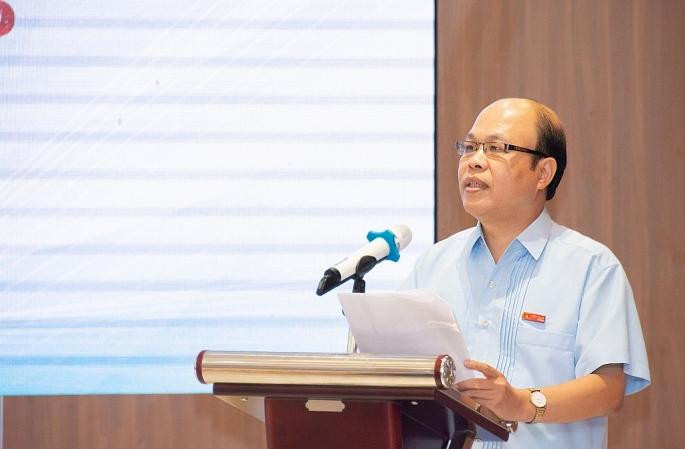 Nhà báo Đoàn Mạnh Phương, Phó Viện trưởng thường trực Viện Chính sách, Pháp luật và Quản lý tham luận tại Hội thảo. Nhà báo Đoàn Mạnh Phương, Phó Viện trưởng thường trực Viện Chính sách, Pháp luật và Quản lý tham luận tại Hội thảo.