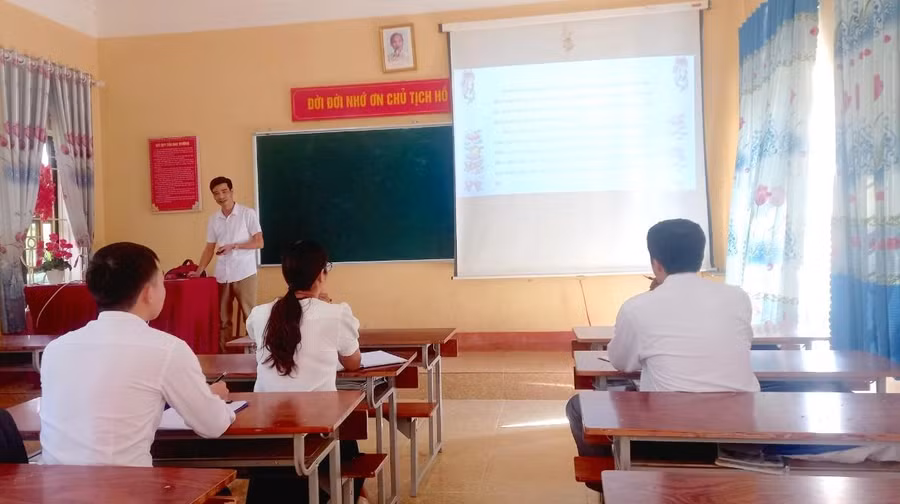 Tăng cường các hoạt động chuyên môn giúp phát huy hiệu quả của triển khai dạy học thay sách.