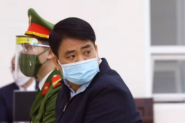 Bị cáo Nguyễn Đức Chung tại phiên toà xét xử. Ảnh: Báo Giao Thông.