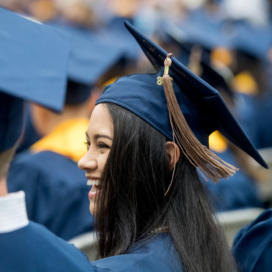 Đừng trễ hạn cuối để trở thành tân sinh viên Đại học Central Oklahoma!