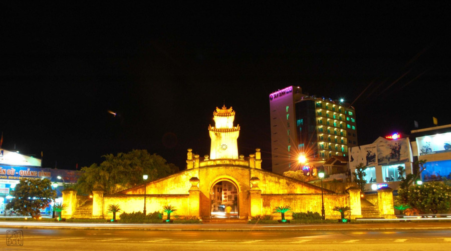 Quảng Bình Quan, biểu tượng của du lịch Quảng Bình.