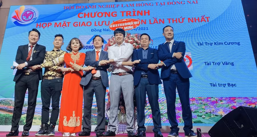 Gắn kết yêu thương cùng phát triển