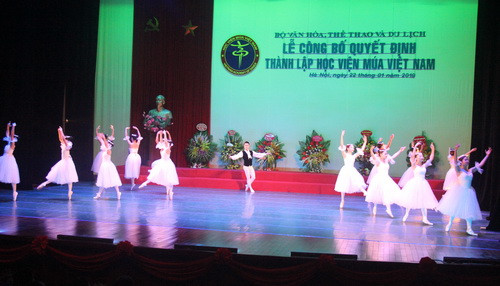 Văn nghệ chào mừng Văn nghệ chào mừng