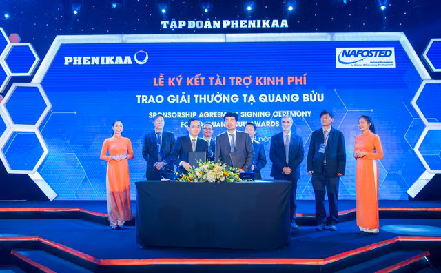 Tài trợ kinh phí trao giải thưởng Tạ Quang Bửu