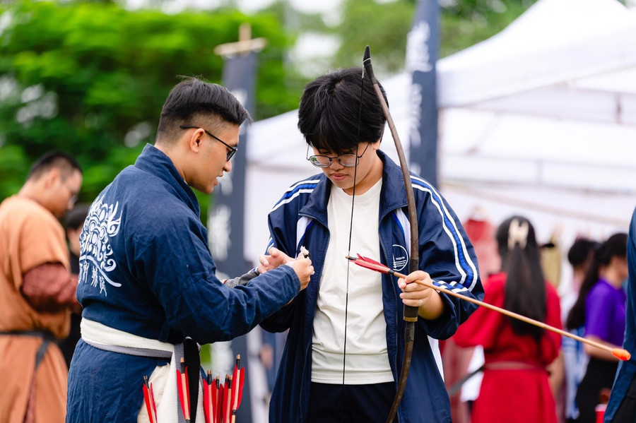 Chương trình đưa các môn thể thao dân tộc và trò chơi dân gian vào giáo dục thể chất tại ĐHQGHN.