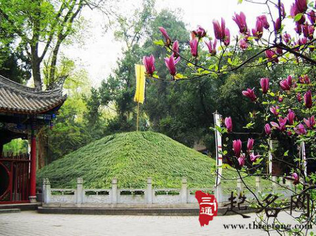 Lăng mộ Khổng Minh và bí ẩn chưa có lời giải - Ảnh 2 Lang mo Khong Minh va bi an chua co loi giai - Anh 2