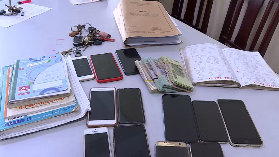 Tang vật của vụ án được cơ quan chức năng thu giữ. Ảnh: Công an Hưng Yên.