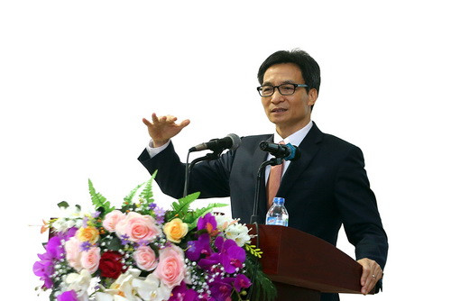 Phó Thủ tướng Vũ Đức Đam: Đại học không chỉ truyền bá kiến thức mà còn phải tạo ra kiến thức Phó Thủ tướng Vũ Đức Đam: Đại học không chỉ truyền bá kiến thức mà còn phải tạo ra kiến thức