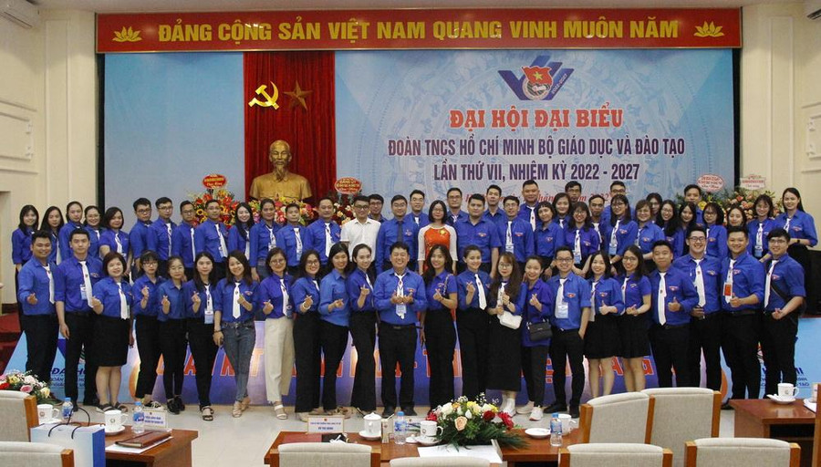Đại hội đại biểu Đoàn TNCS Hồ Chí Minh Bộ GD&ĐT lần thứ XII, nhiệm kỳ 2022 – 2027 đã thành công tốt đẹp Đại hội đại biểu Đoàn TNCS Hồ Chí Minh Bộ GD&ĐT lần thứ XII, nhiệm kỳ 2022 – 2027 đã thành công tốt đẹp
