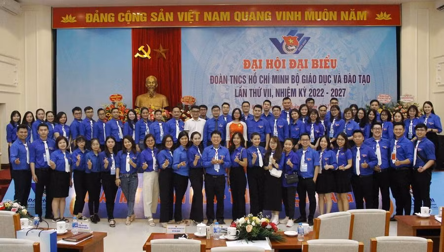 Đại hội đại biểu Đoàn TNCS Hồ Chí Minh Bộ GD&amp;ĐT lần thứ XII, nhiệm kỳ 2022 – 2027 đã thành công tốt đẹp