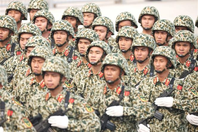 Màn diễu binh của Khối Binh chủng Đặc công.