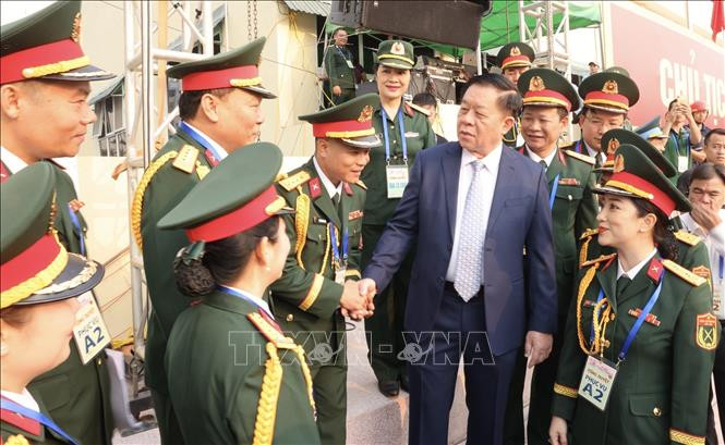 Đồng chí Nguyễn Trọng Nghĩa, Bí thư Trung ương Đảng, Trưởng Ban Tuyên giáo Trung ương, Phó trưởng ban Thường trực Ban chỉ đạo các lực lượng tại Lễ tổng duyệt. Ảnh: Lâm Khánh/TTXVN