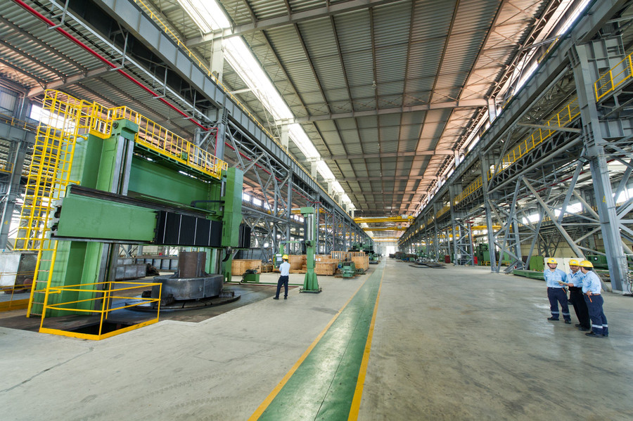 Công tác đảm bảo an toàn toàn lao động thường xuyên được giám sát.