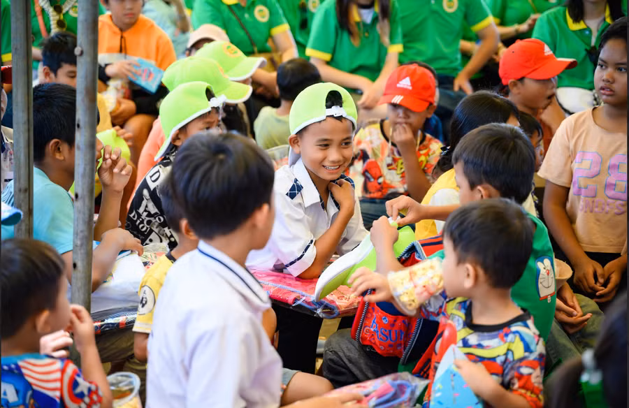 Niềm vui của học sinh trên địa bàn xã Ea Uy, huyện Krông Pắc (ảnh: TT).