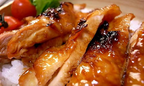 Thịt gia cầm nạc giúp giảm cân hiệu quả.